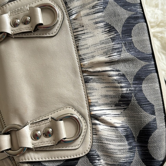 Coach Madison Sabrina Satchel - Picture 6 of 6